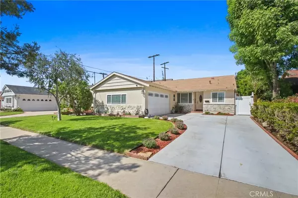 Lake Balboa, CA 91406,6935 Mclennan Avenue