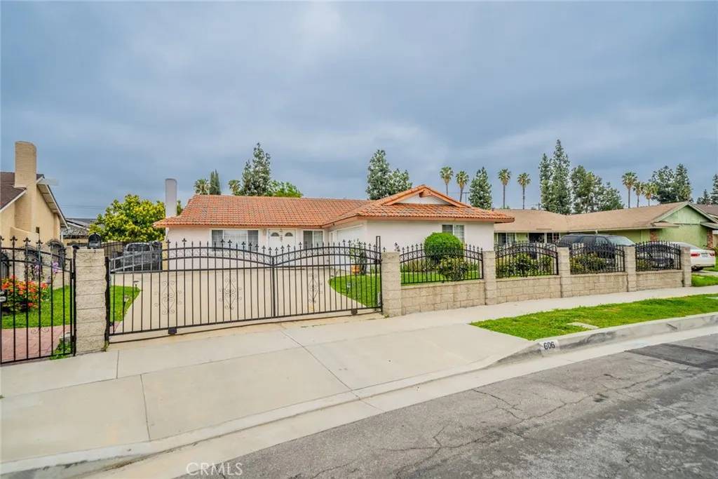 West Covina, CA 91792,606 S Darney Avenue