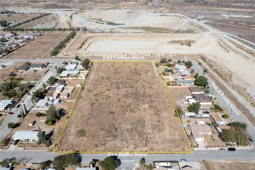 Banning, CA 92220,0 Hoffer