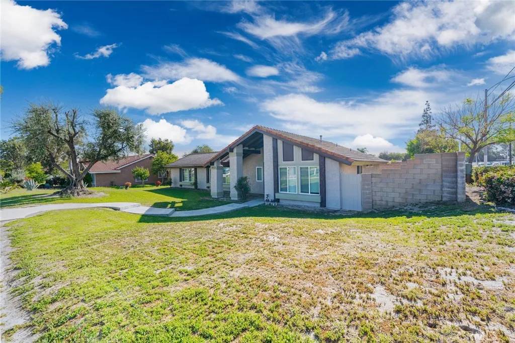 Ontario, CA 91762,2602 S Euclid Avenue
