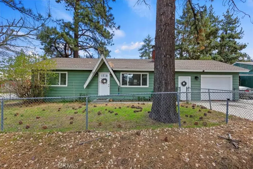 Big Bear, CA 92314,1040 W Aeroplane Boulevard