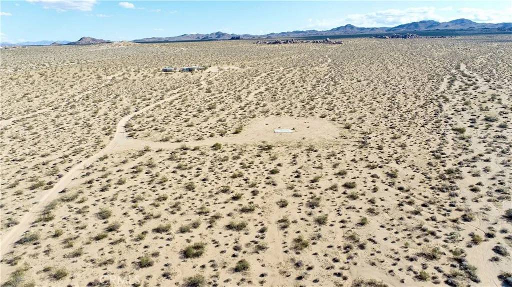 Johnson Valley, CA 92285,0 Listen Road