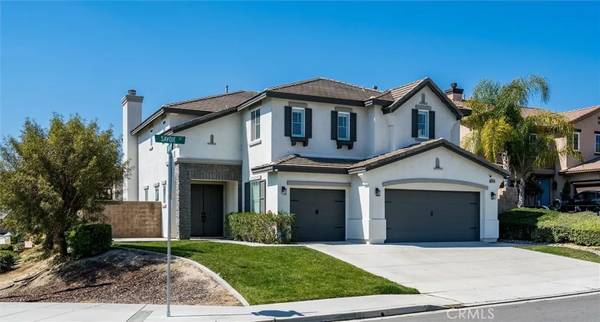Murrieta, CA 92563,30461 Savoie Street