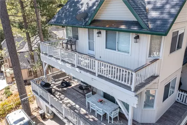Lake Arrowhead, CA 92352,212 N Fairway Drive