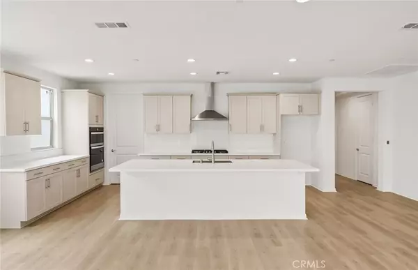 Menifee, CA 92585,25281 Violane Drive