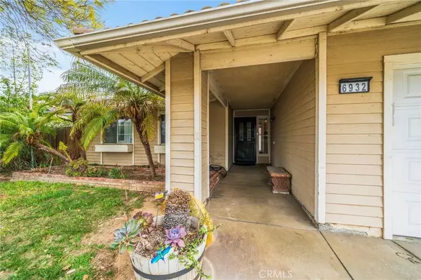 Jurupa Valley, CA 92509,6932 Sundown Drive