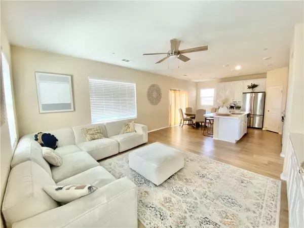 Victorville, CA 92392,12952 Claremore Street