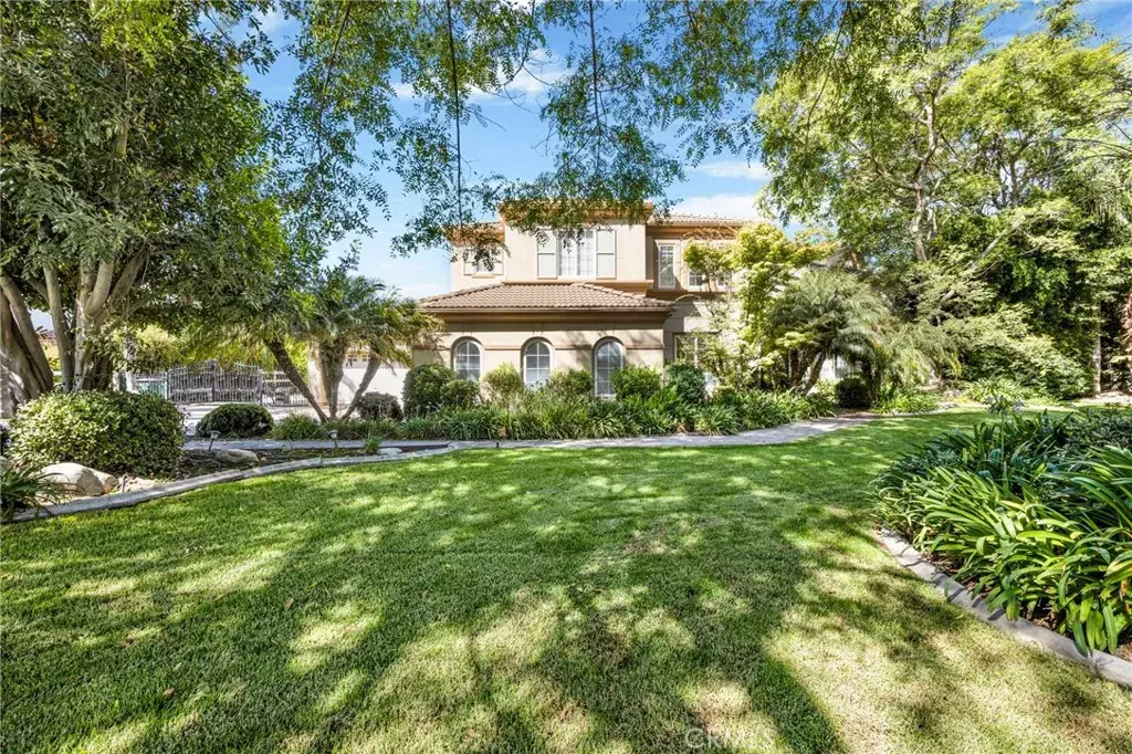 Camarillo, CA 93012,2117 Brittany Park Road