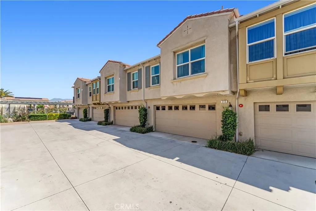 7155 Citrus Avenue #315, Fontana, CA 92336