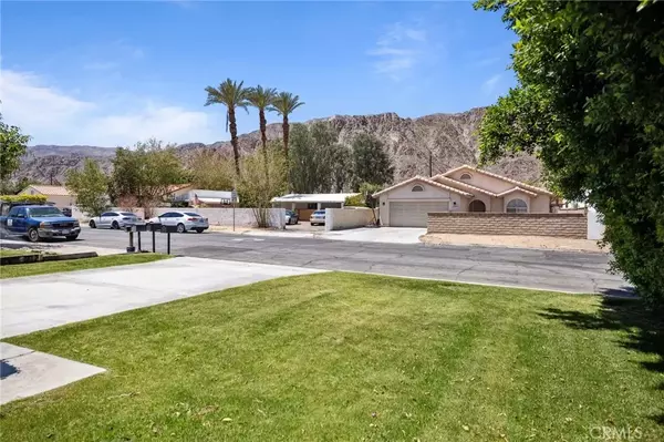 La Quinta, CA 92253,51520 Avenida Obregon