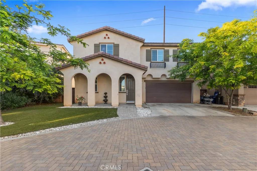 Riverside, CA 92504,8219 Perla Drive