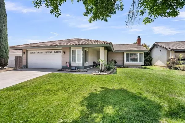 6734 Lassitter Road, Jurupa Valley, CA 92509