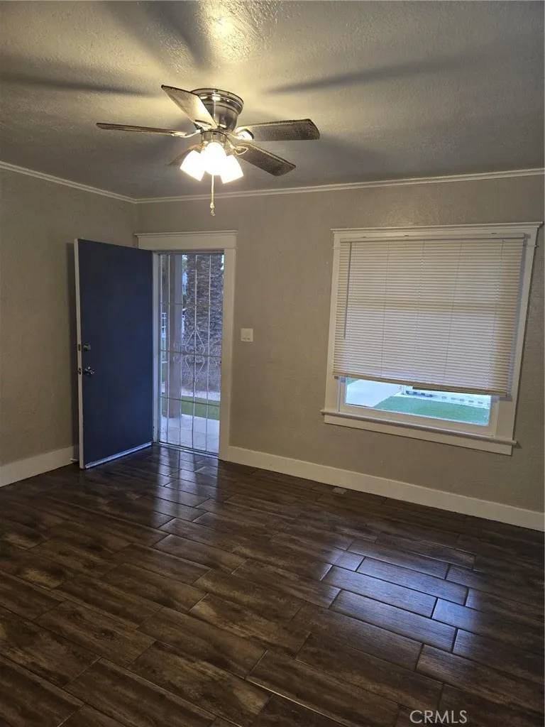 Upland, CA 91786,430 E Arrow
