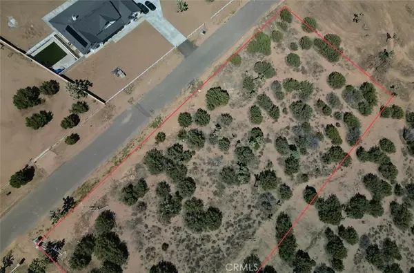 Oak Hills, CA 92344,11075 Heartland