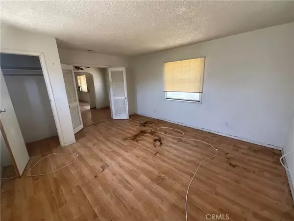 San Bernardino, CA 92407,4004 N 3rd Avenue