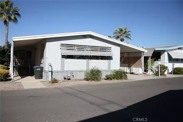 725 W Thornton #122, Hemet, CA 92543