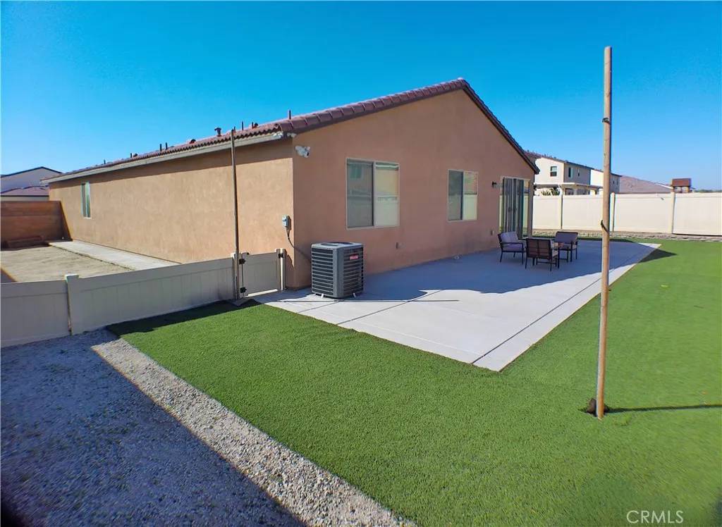San Jacinto, CA 92582,1578 Babbling Brook Place
