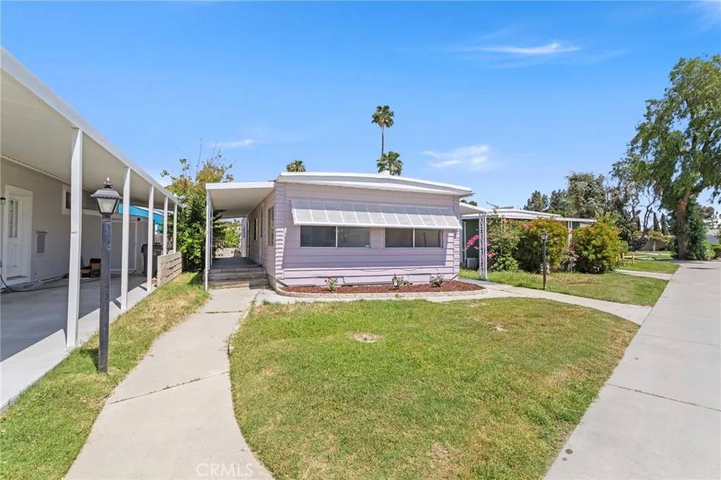 Eastvale, CA 91752,5800 Hamner #178