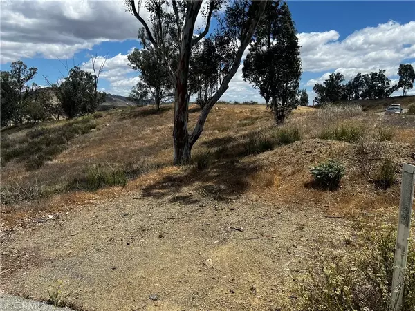 Lake Elsinore, CA 92530,0 Skyline
