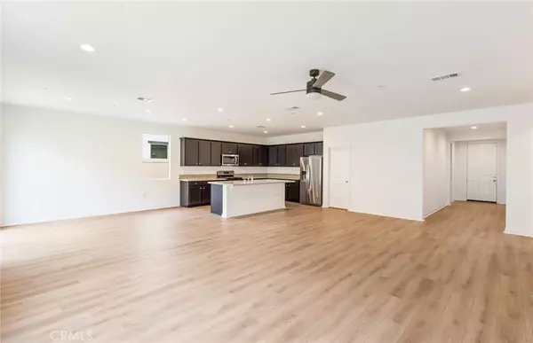 Lake Elsinore, CA 92530,4081 Hudson Lane