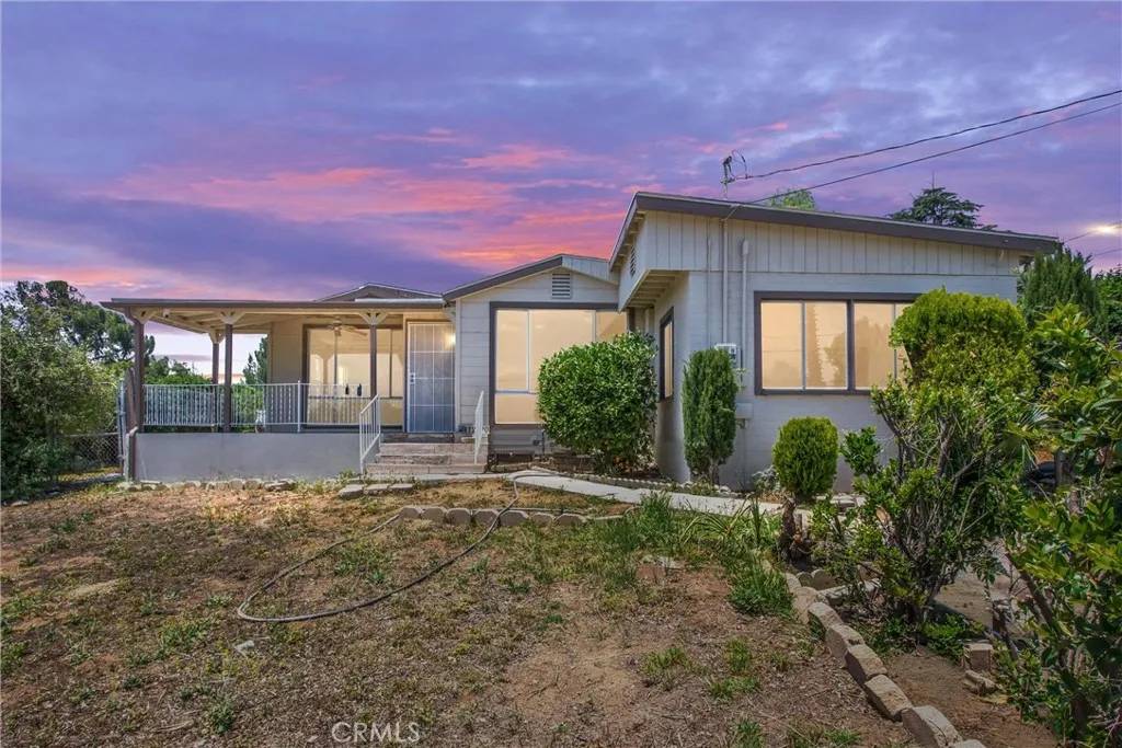 Yucaipa, CA 92399,12190 Gladys Lane