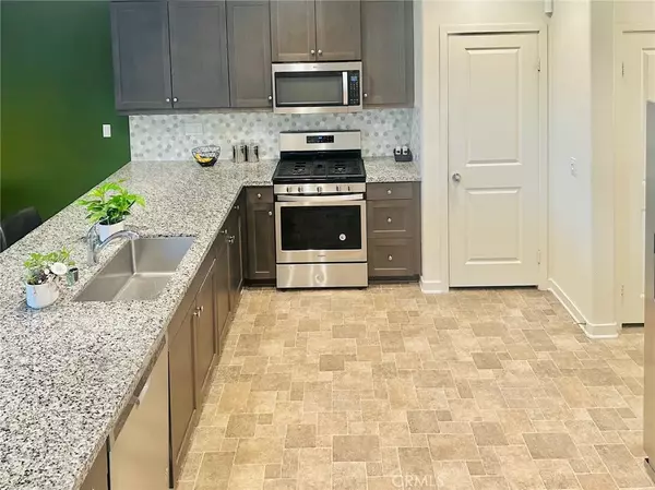 Moreno Valley, CA 92555,12707 Tigers Eye Way