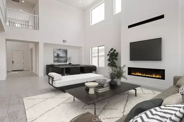 Riverside, CA 92503,17744 Mcdowell Valley Drive