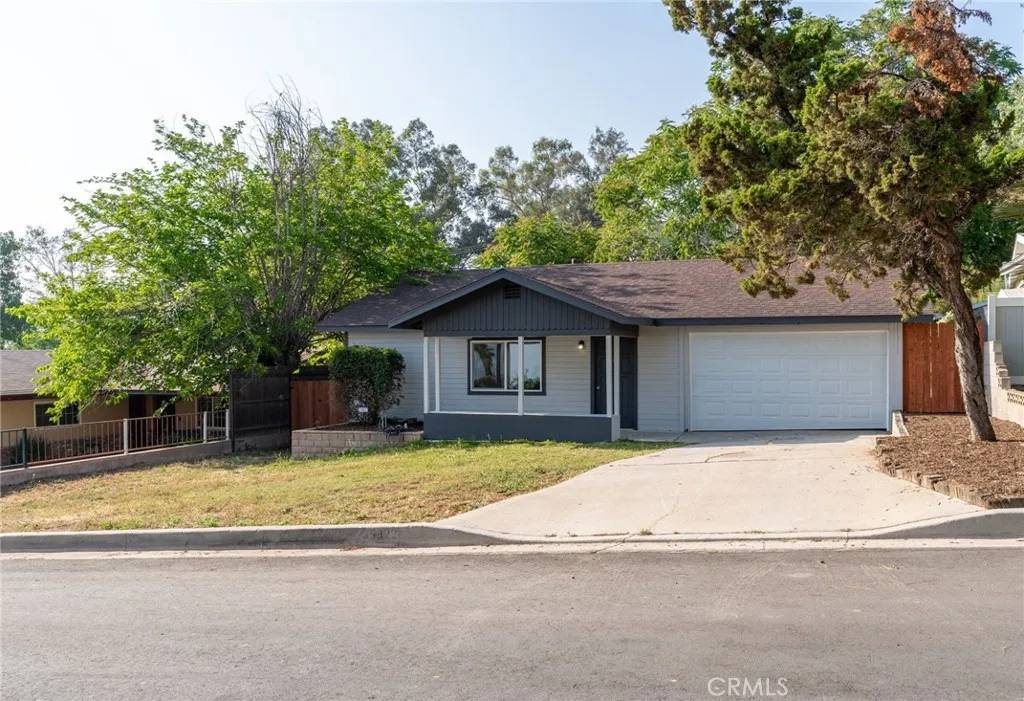 35822 Grandview Drive, Yucaipa, CA 92399