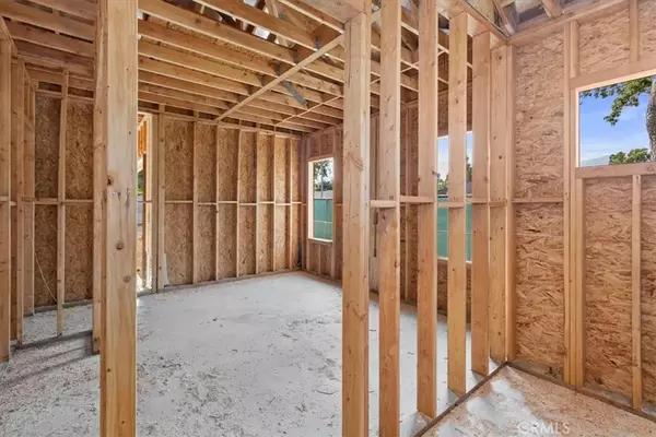 Upland, CA 91784,1629 N Palm Avenue