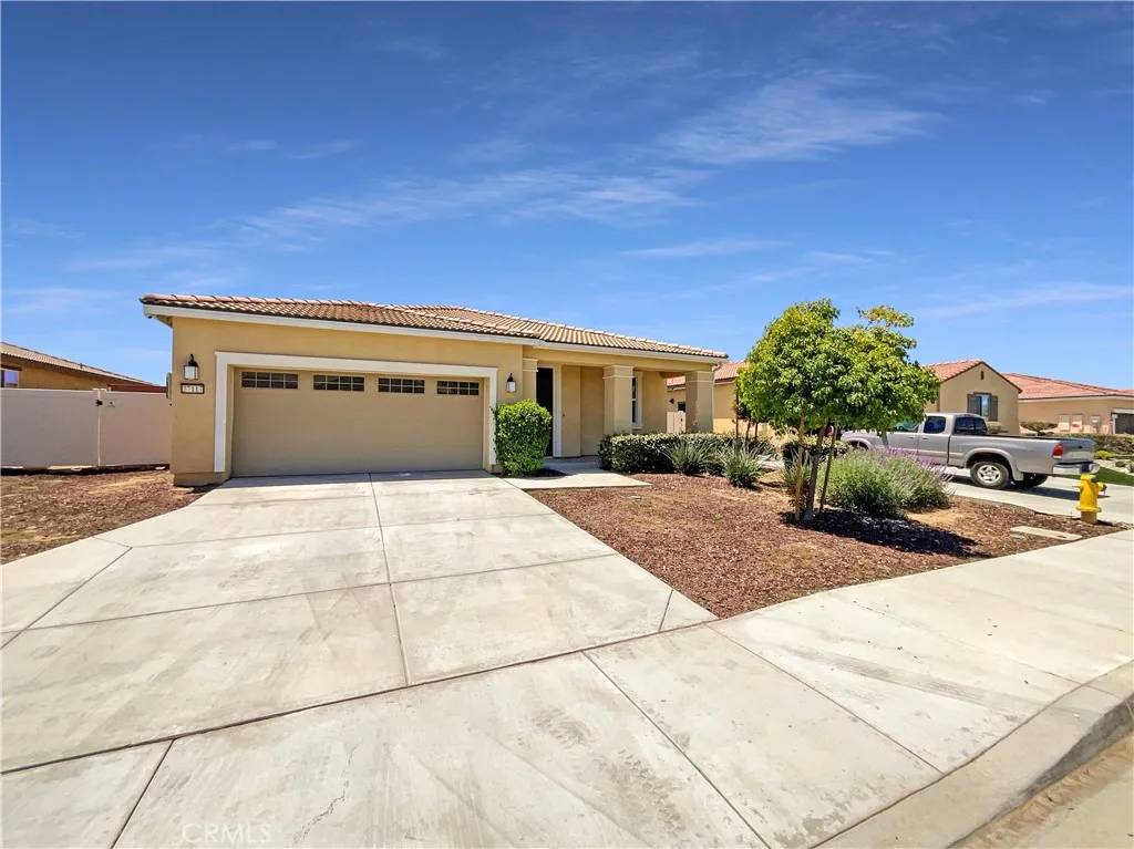 27117 Great Plains Court, Menifee, CA 92585