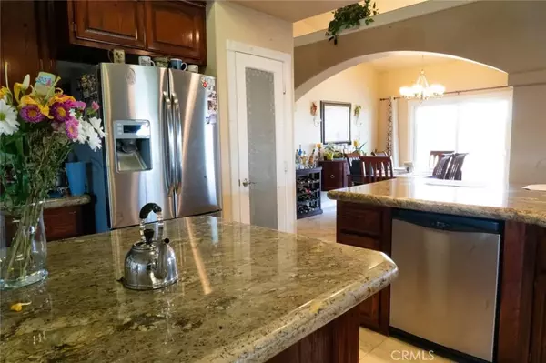 Oak Hills, CA 92344,12720 Farmington Street