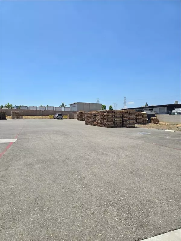Rialto, CA 92316,3130 Industrial