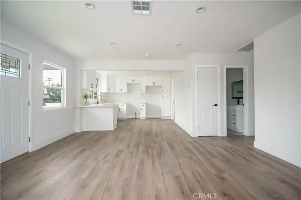 Eastvale, CA 92880,14723 Walters Street