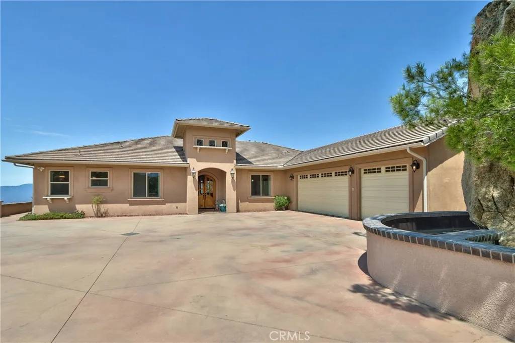 42405 Rolling Hills Drive, Aguanga, CA 92536