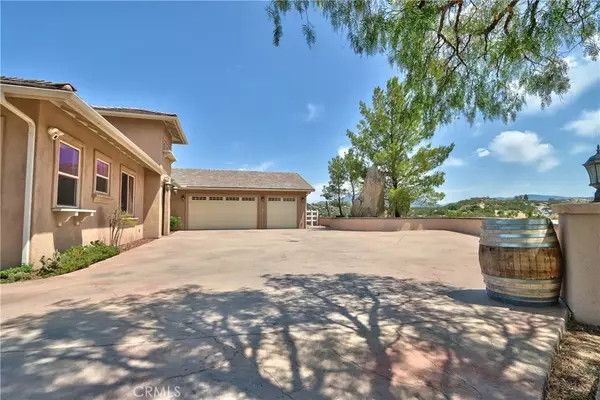 Aguanga, CA 92536,42405 Rolling Hills Drive