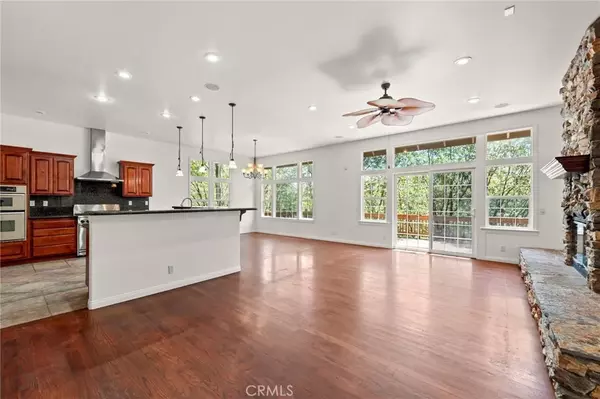 Lake Arrowhead, CA 92352,765 Del Norte Lane
