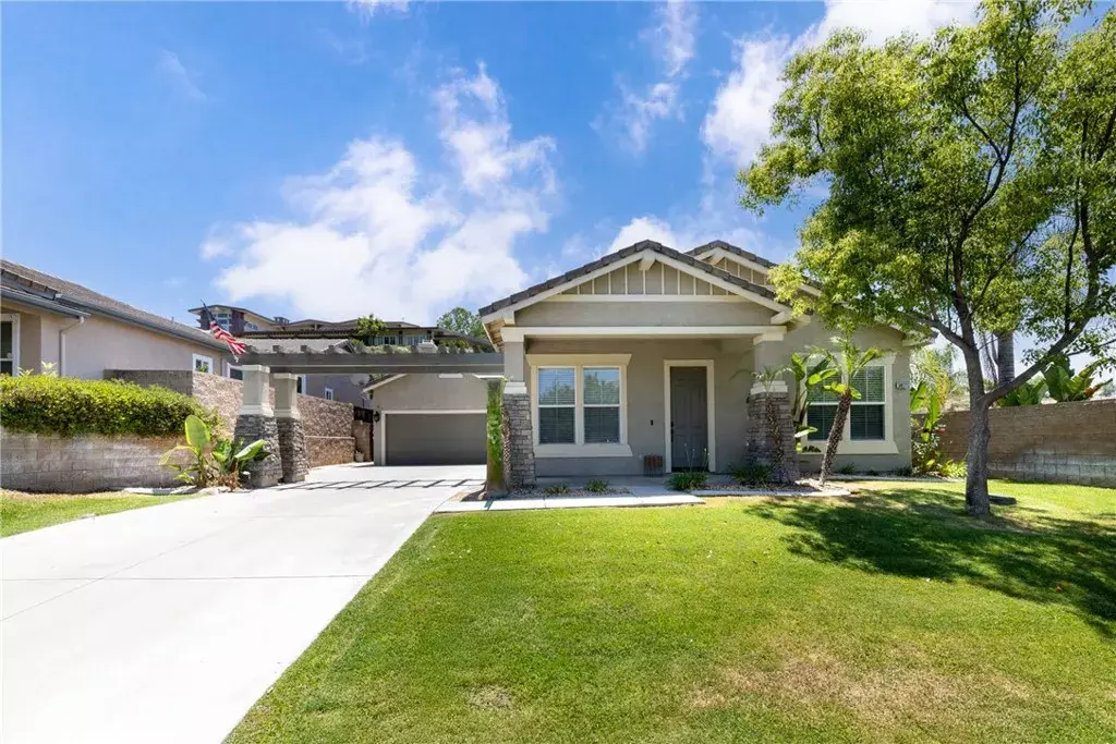 Yucaipa, CA 92399,34177 Pinehurst Drive