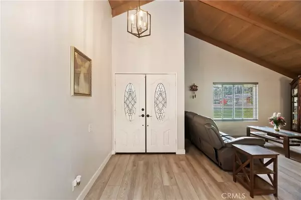 Jurupa Valley, CA 92509,5996 Winncliff Drive