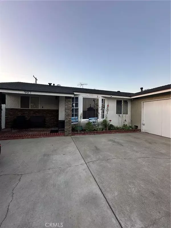 Azusa, CA 91702,907 E Ghent Street