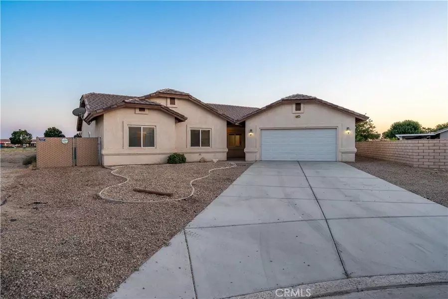 15077 Birdie Lane, Helendale, CA 92342