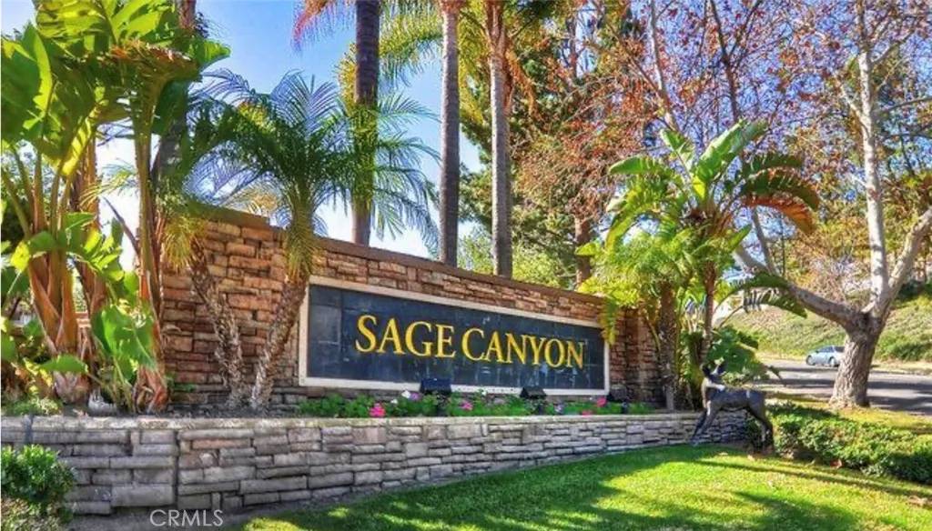 2550 San Gabriel Way #202, Corona, CA 92882