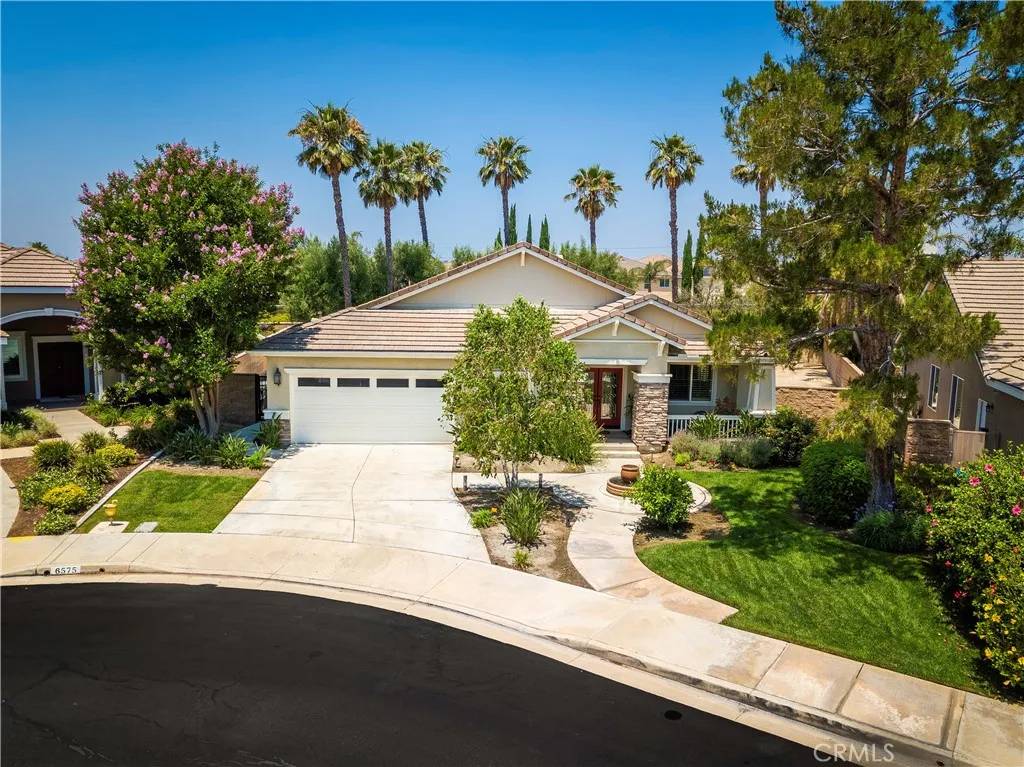 Eastvale, CA 92880,6565 Mallory Court