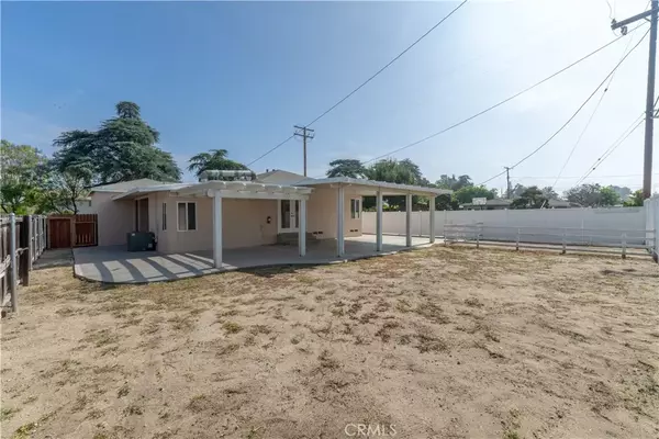 Redlands, CA 92374,401 W PIONEER Avenue