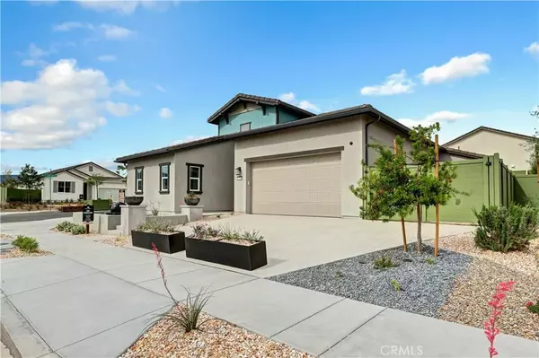 Hesperia, CA 92345,17148 Kent Street