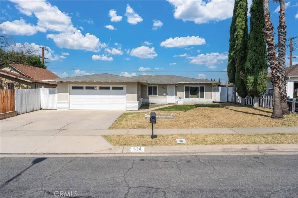 624 N Yucca Avenue, Rialto, CA 92376