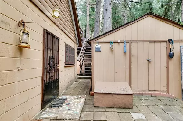 Crestline, CA 92325,24938 Highland Drive