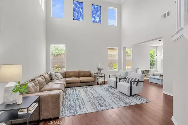 Corona, CA 92883,1775 Honors Lane