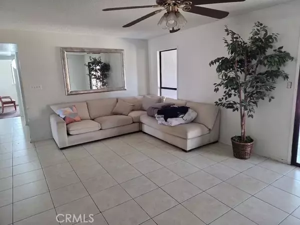 Clovis, CA 93612,3644 Manila Avenue