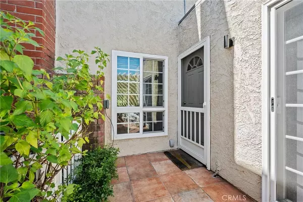 Riverside, CA 92507,823 Daffodil