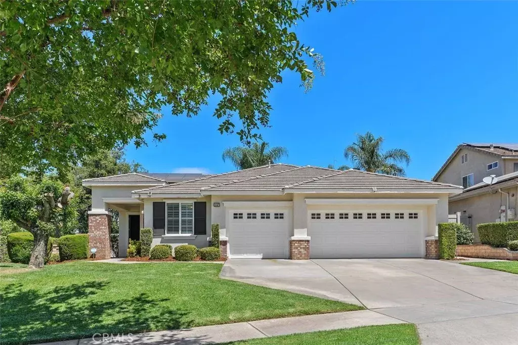 Redlands, CA 92374,1647 Naranjo Court